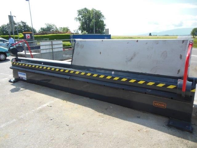 Barrière de sécurité VIDOK, répondant à la réglementation des hauts de quai dans les déchetteries_0