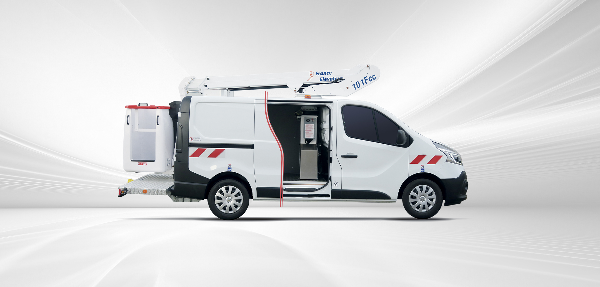 Fourgon nacelle 101 fcc / renault trafic_0