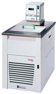 Cryothermostat compact Julabo F33-MC - Ref 9152633 - Chauffage et refroidissement - Température -30 à 200°C_0