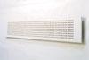 Dalle de plafond décorative Gyptone Panel Couloir Line 8 - autoportante avec bord E15 et perforations rainurées_0