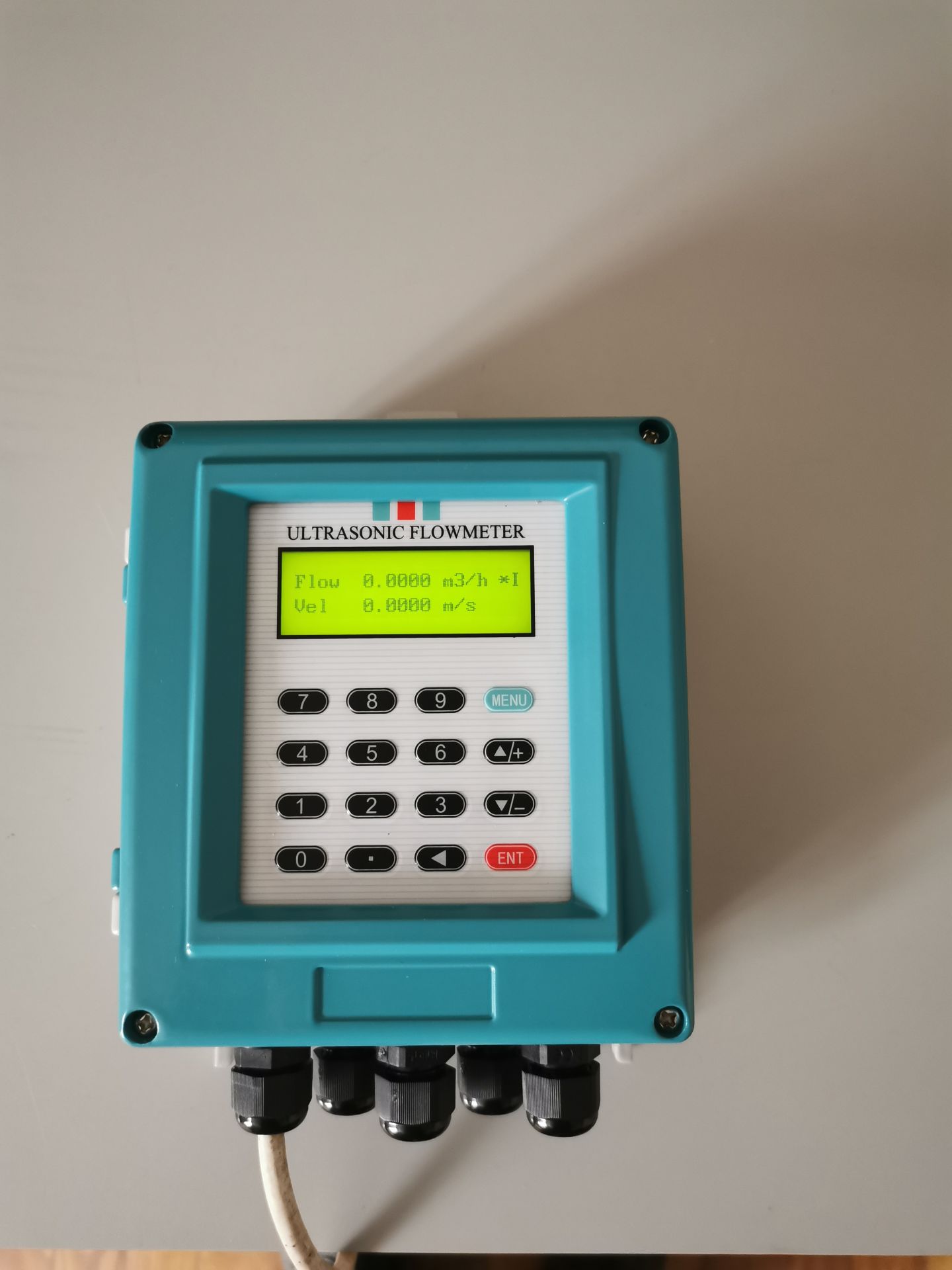 Débitmètre à ultrasons - mesure de liquides peu chargés en conduite pleine_0