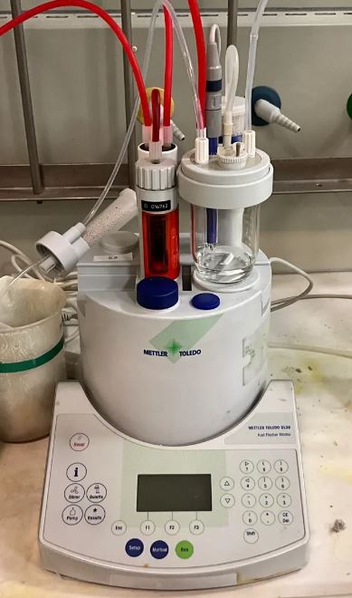 Titrateur Karl Fischer, Modèle DL38, Mettler_0