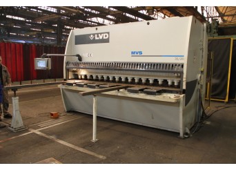 Cisaille guillotine industrielle LVD MVS 31/20 - Occasion - Longueur utile 3100 mm - Épaisseur 20 mm - Année 2007_0