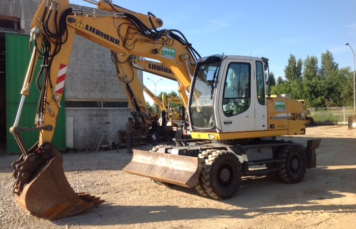 Pelles sur pneus liebherr a314 - 16 t._0