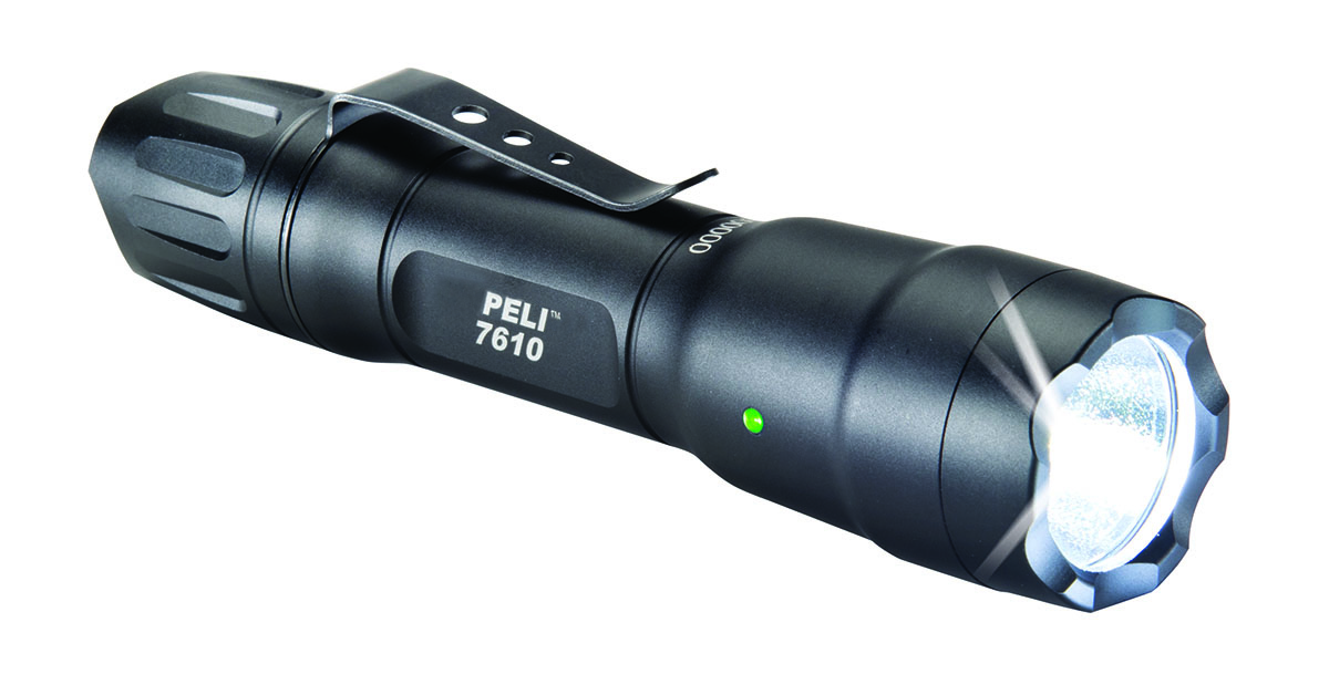 Torche tactique Peli 7610 - 1018 lumens, modes programmables et compatibilité multi-alimentation_0