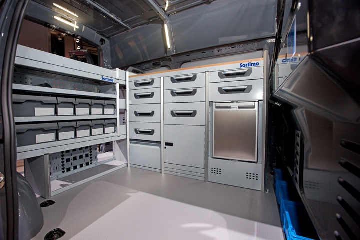 Aménagement intérieur pour mercedes vito_0