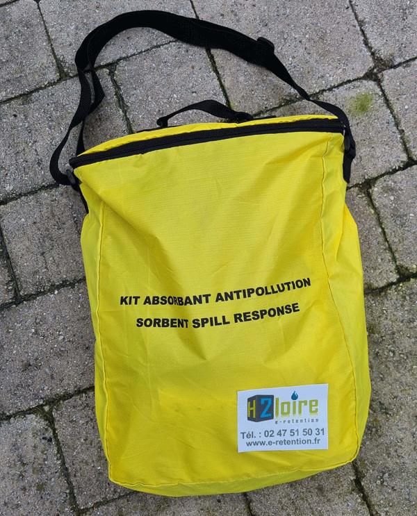 LOT de 8 Kits absorbant hydrocarbure - 25 l - en sac nylon - absorption rapide et facile_0