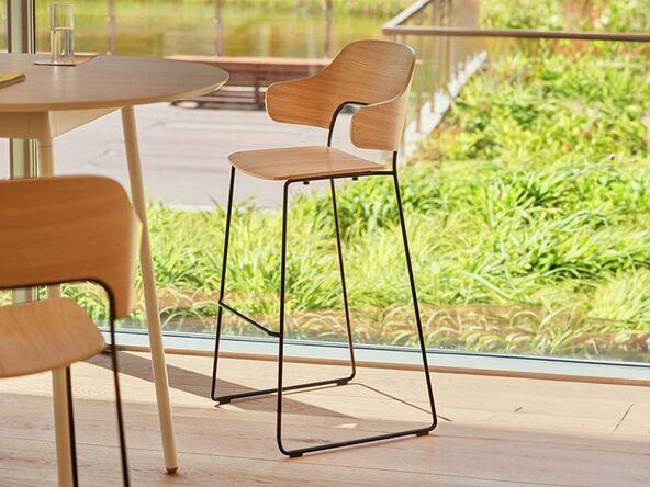 Chaise haute Afi avec assise en placage bois chêne naturel ou noir_0