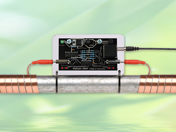 Kit anti-tartre électronique conçu pour protéger la tuyauterie des maisons individuelles - Vulcan 3000_0