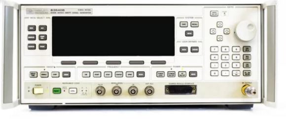 83640B - Générateur de signaux synthétisés à balayage - Keysight Technologies (Agilent / HP) - 10 MHz à 40 GHz_0
