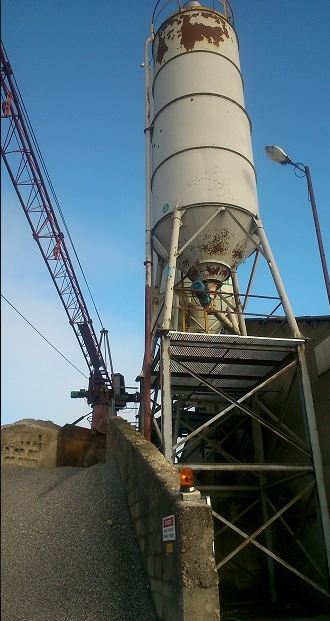 1 silo 50 tonnes + vis à ciment_0