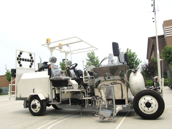 Ac-btsc-i/ii - machine de marquage routier - ace - poids 2960 kg_0