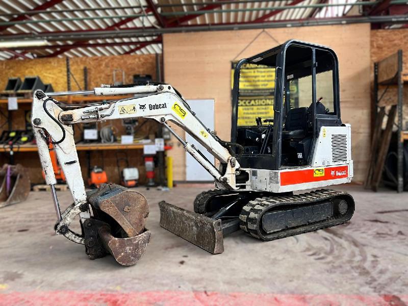 Bobcat 325 mini-pelle 3T (NET DE TVA)_0