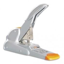RAPID PERFORATEUR 2 TROUS DUAX. CAPACITÉ 65 FEUILLES. CORPS EN ACIER ET ABS. COLORIS ARGENT/ ORANGE.