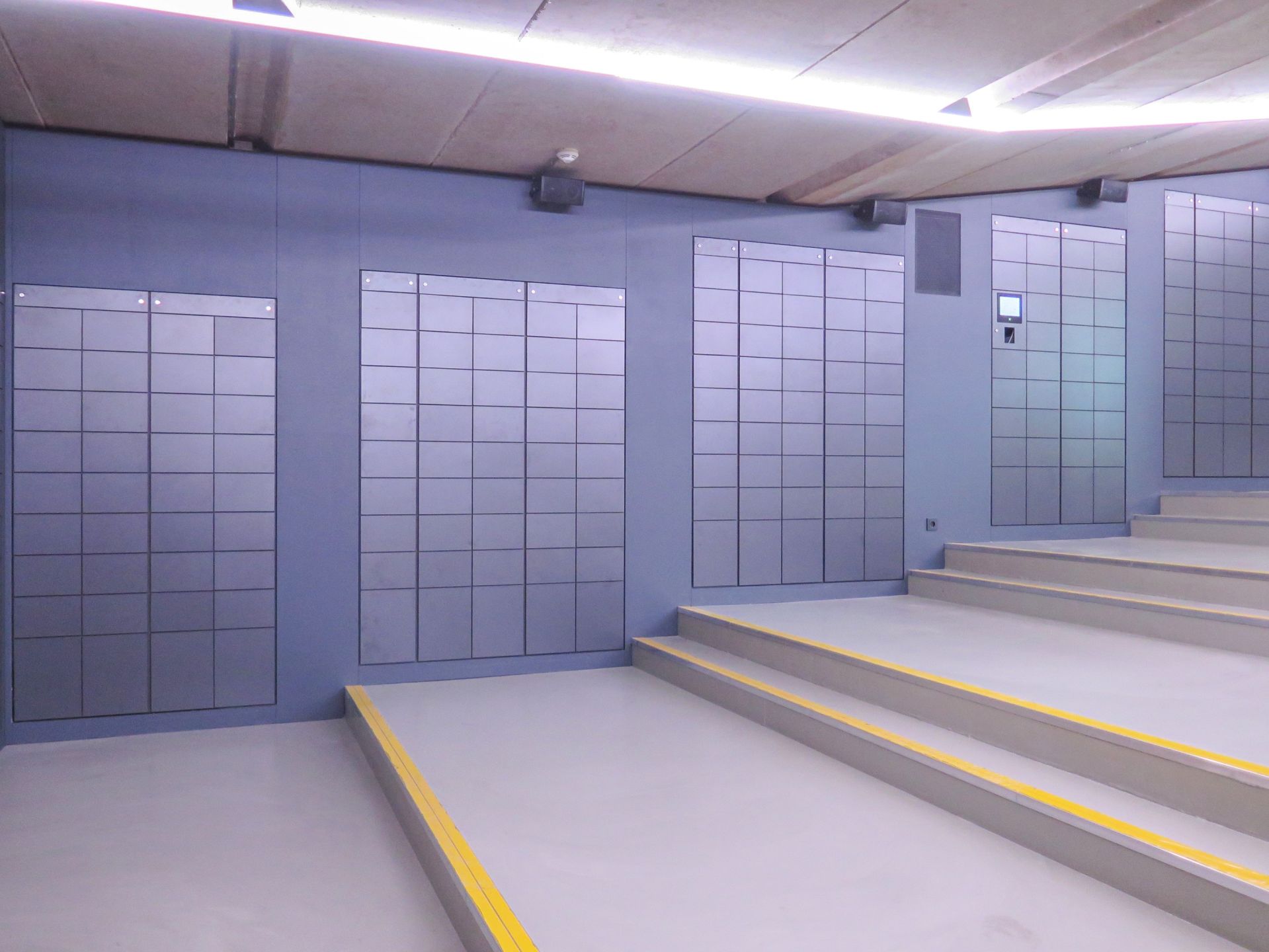Vestiaire connecté évènementiel sur mesure personnalisable pour erp_0