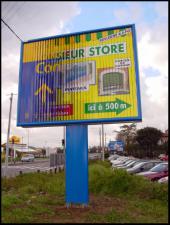 Panneau d'affichage publicitaire_0