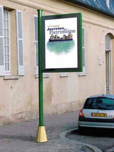 Panneau-vitrine d'affichage métal Vista 03 - caisson suspendu avec mât nouvelle génération_0