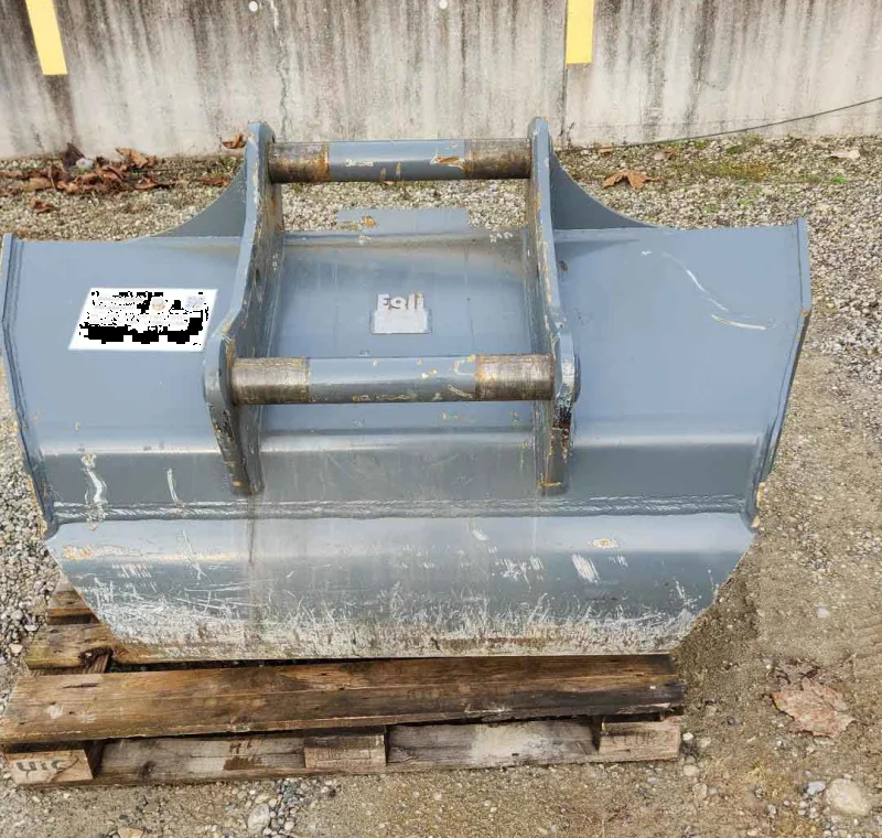 Godet niveleur Egli EPL-TR 160-1600 - OilQuick OQ 65 - 820 l - 1600 mm - Hardox 450/500_0
