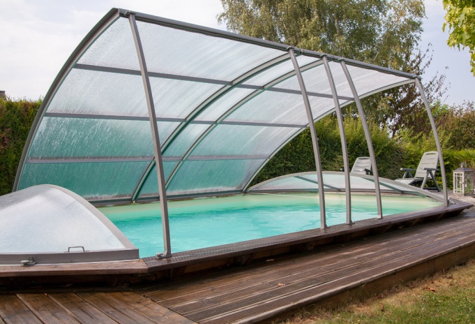 Abri piscine / amovible / manuel / en polycarbonate alvéolaire et alumnium_1