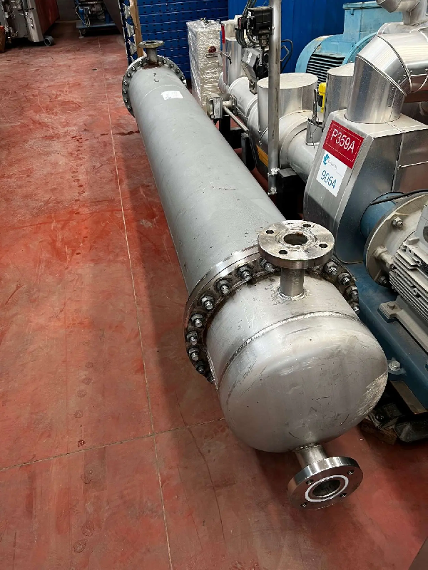 Échangeur de chaleur tubulaire en fer d'occasion - référence : c7673_0