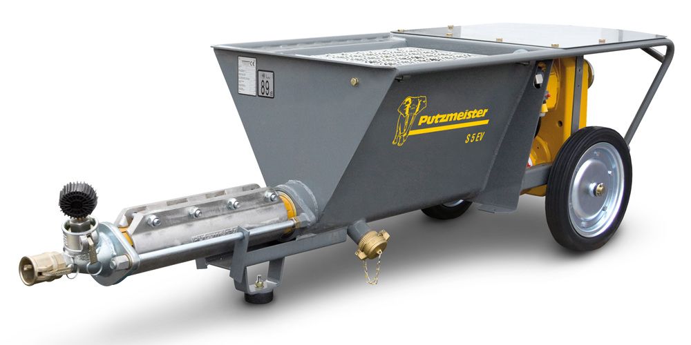 S 5 ev - machine à projeter putzmeister - application d'enduit._0