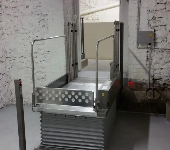 fauteuil roulant escalier