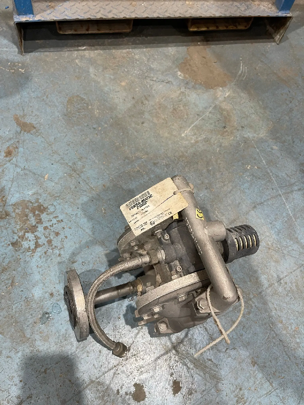 Bomba de doble diafragma operada por aire aodd versa-matic e5sa5t559c-atex de segunda mano - référence                        :                         c9477_0