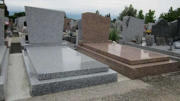 Monument commémoratif Classique - Granits français ou étrangers_0