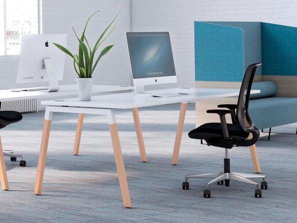 Bureau individuel Sunday - Pieds bois en hêtre naturel - Dimensions 120/140/160/180 x 80 cm - Plateau mélaminé 25 mm - Garantie 10 ans_0