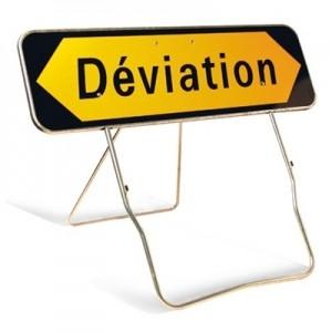 Panneau d'indication temporaire - Rectangle KC1 et Flèche KD22a - Acier galvanisé, rétroréfléchissant classe T1/T2, sur pieds lyonnais_0