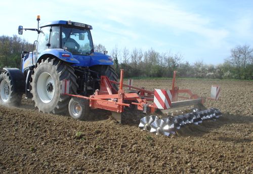 Arasol - décompacteur agricole Razol - modèle AVS et AVR pour éclatement en profondeur_0
