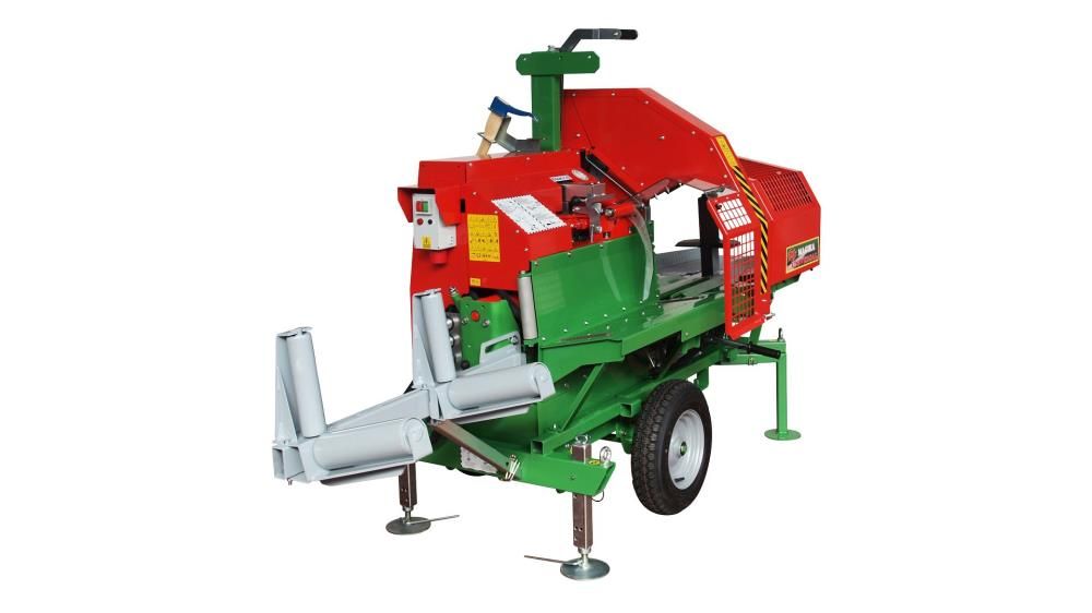 Combiné à bois avec une capacité de fendage de 12 tonnes