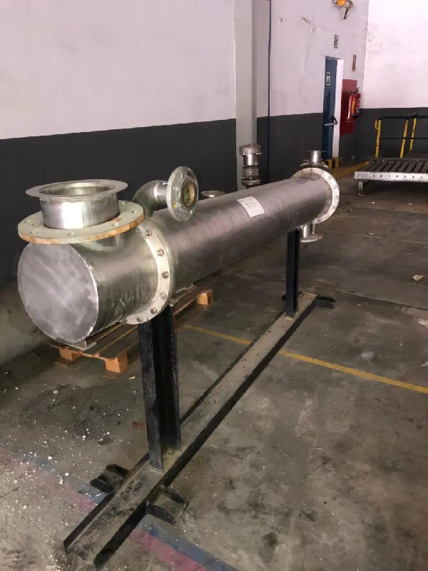 Échangeur tubulaire d'occasion 5 m2 inox - référence : c5921_0