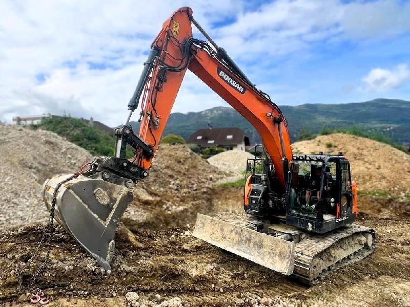 DOOSAN dx235 lcr-5 pelle a chenilles 26t_0
