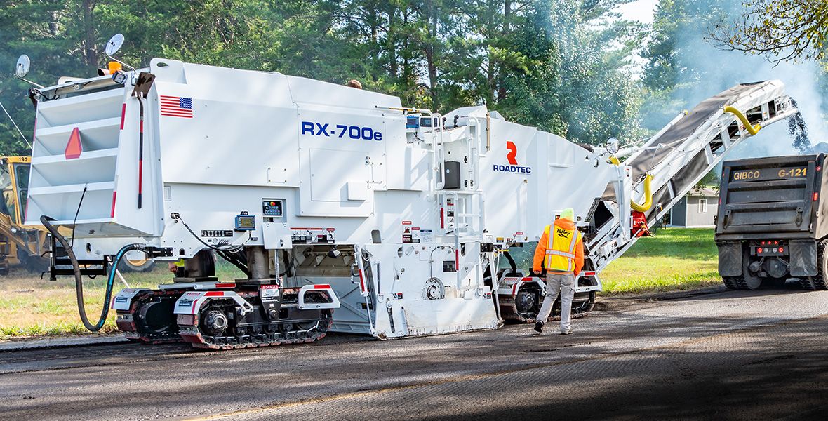 Raboteuse d'enrobé Rx-700e/ex fraiseuse de route - moteur 800 chevaux - versions trois ou quatre chenilles_0