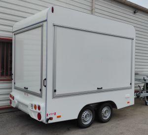 Rem commerciale  300*200*230 1500 kg volets lateral & arriere  porte avant_0