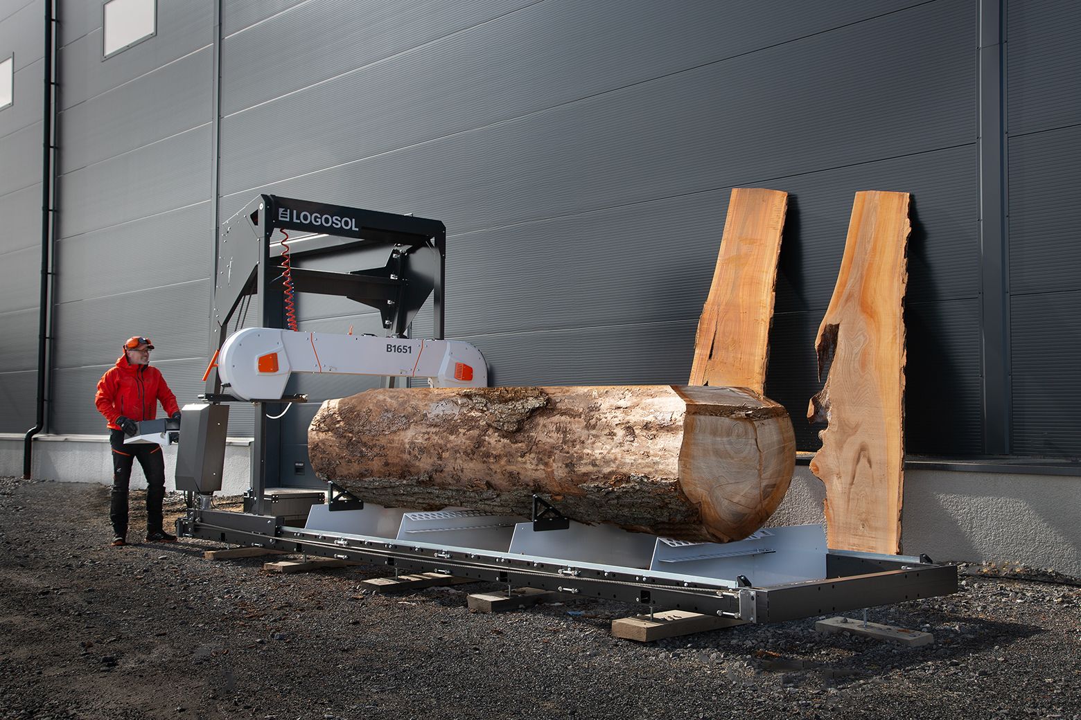 Scierie mobile Logosol B1651 - Sciage jusqu'à 1651 mm - Conçue en Suède avec Easy Set et Pro Set_0