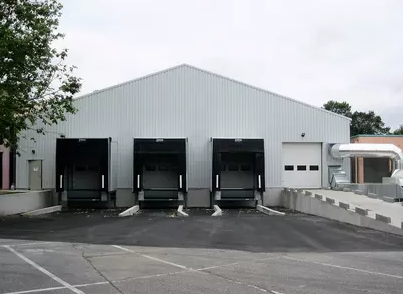 Bâtiment logistique démontable pour l'industrie, la distribution et la dépollution_0