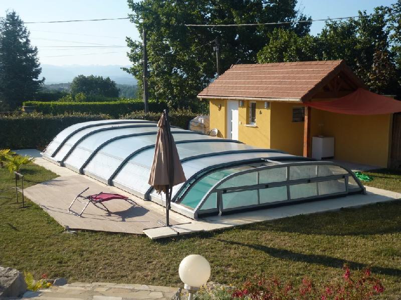 Abri piscine bas télescopique Elitys Mianso - hauteur 0,9 à 1,3 m - structure mobile résistante neige 75 daN/m²_0