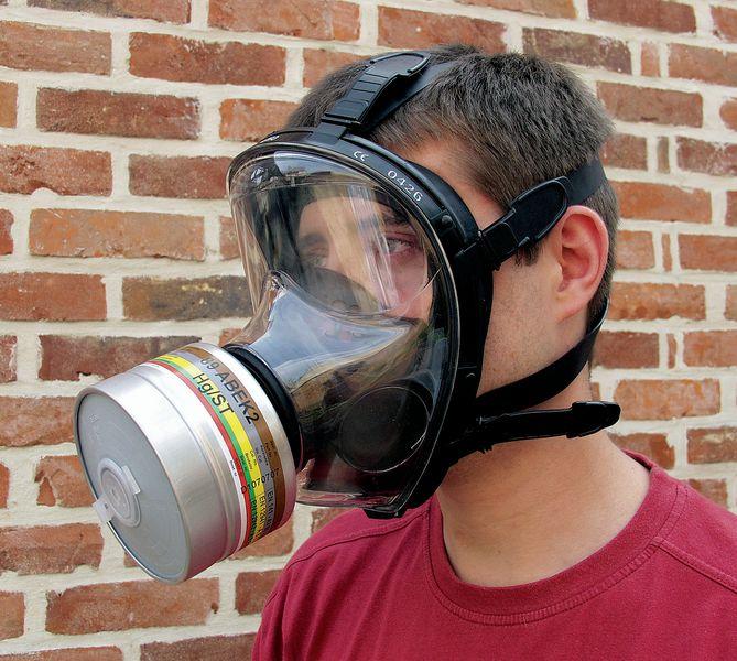 MASQUE DE PROTECTION RESPIRATOIRE ANTI-GAZ COMPLET