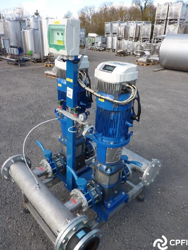 Surpresseur d'eau sur châssis - 2 pompes LOWARA 7.5 kW avec variateur intégré_0