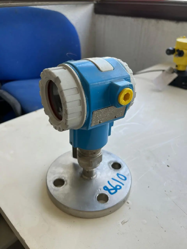 Transmetteur de pression endress hauser cerabar atex dn10 d'occasion - référence                        :                         c8610_0