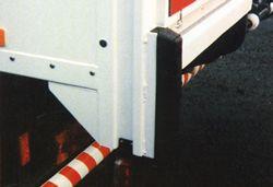 Butoir - U32 - Protection arrière camion - Caoutchouc NR/SBR noir 70° shores A - Fixation 3 points_0