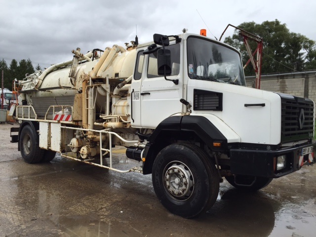 Hydrocureur Renault C290 Museau - HUWER - Cuve 10 000L bennable - Pompes ALPHA 20 et SIL 45P30_0