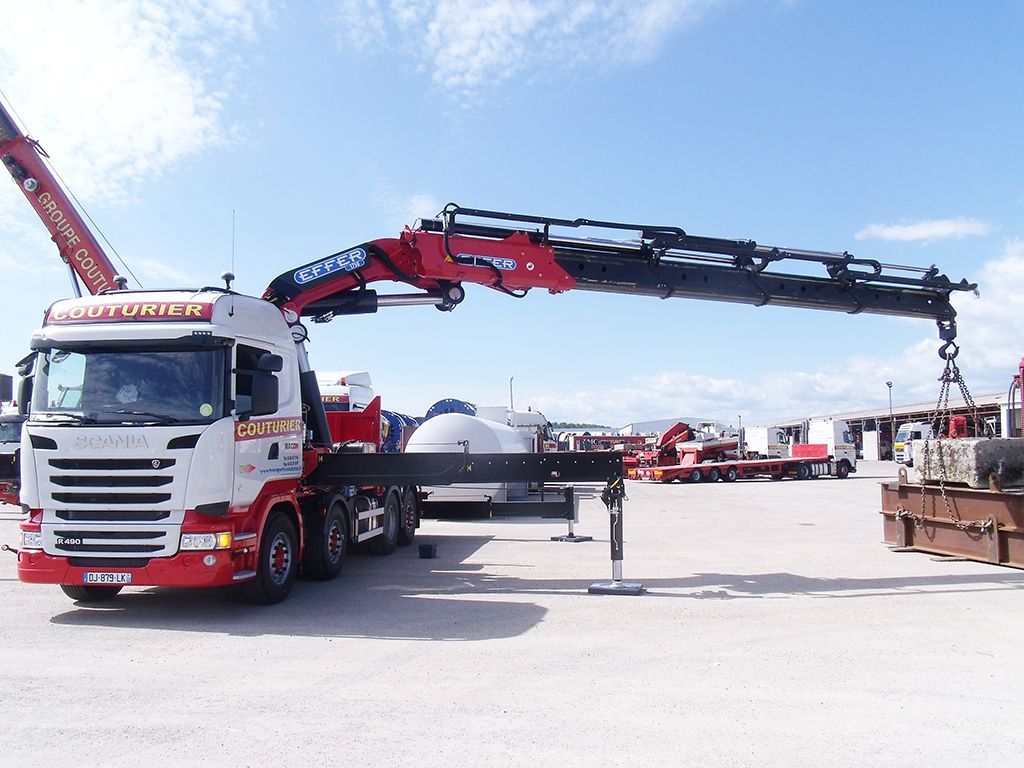 Grue auxiliaire Big 1750 - Effer - Pression 355 bar - jusqu'à 8 étirements_0