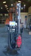 Mât TEI MME 250 radiocommandé d'occasion - pour pelle - course 2000 mm - avec support de transport_0