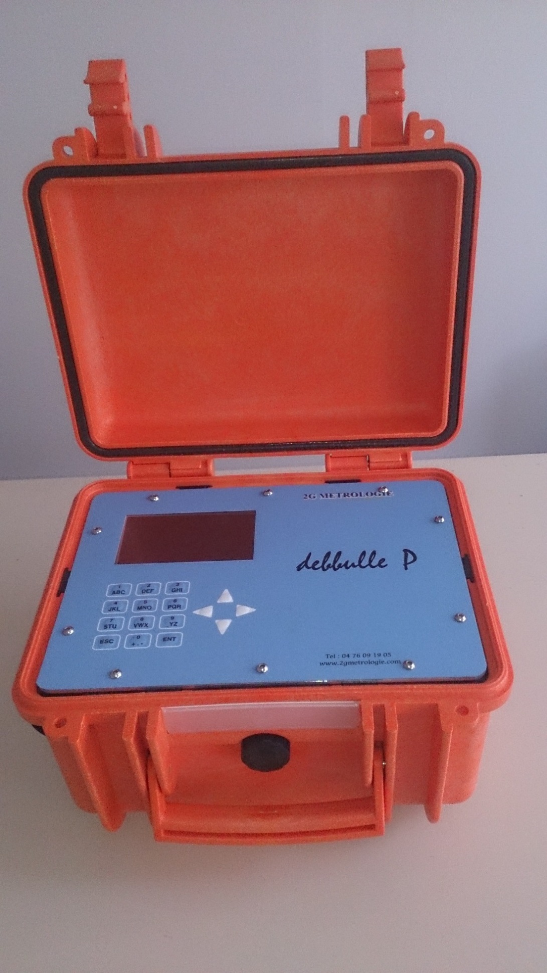 Débitmètre bulle à bulle portable - DEBBULLE P - Mesure continue sans contact et robuste_0