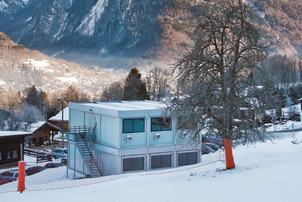 Bureaux modulaires pour accueillir de dix à vingt-cinq personnes_0