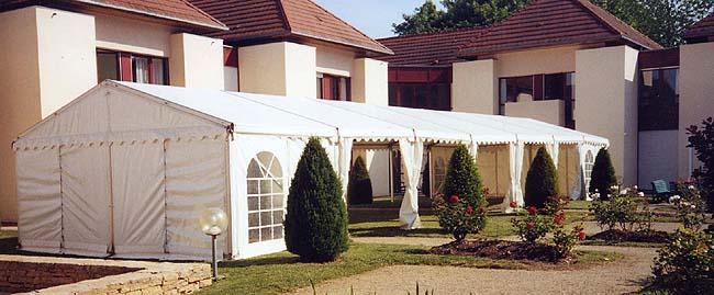 Tente classique - Dimensions : 3,35 m x 6 m, 6,70 m x 6 m ou 5 m x 8 m - Réception professionnelle_0