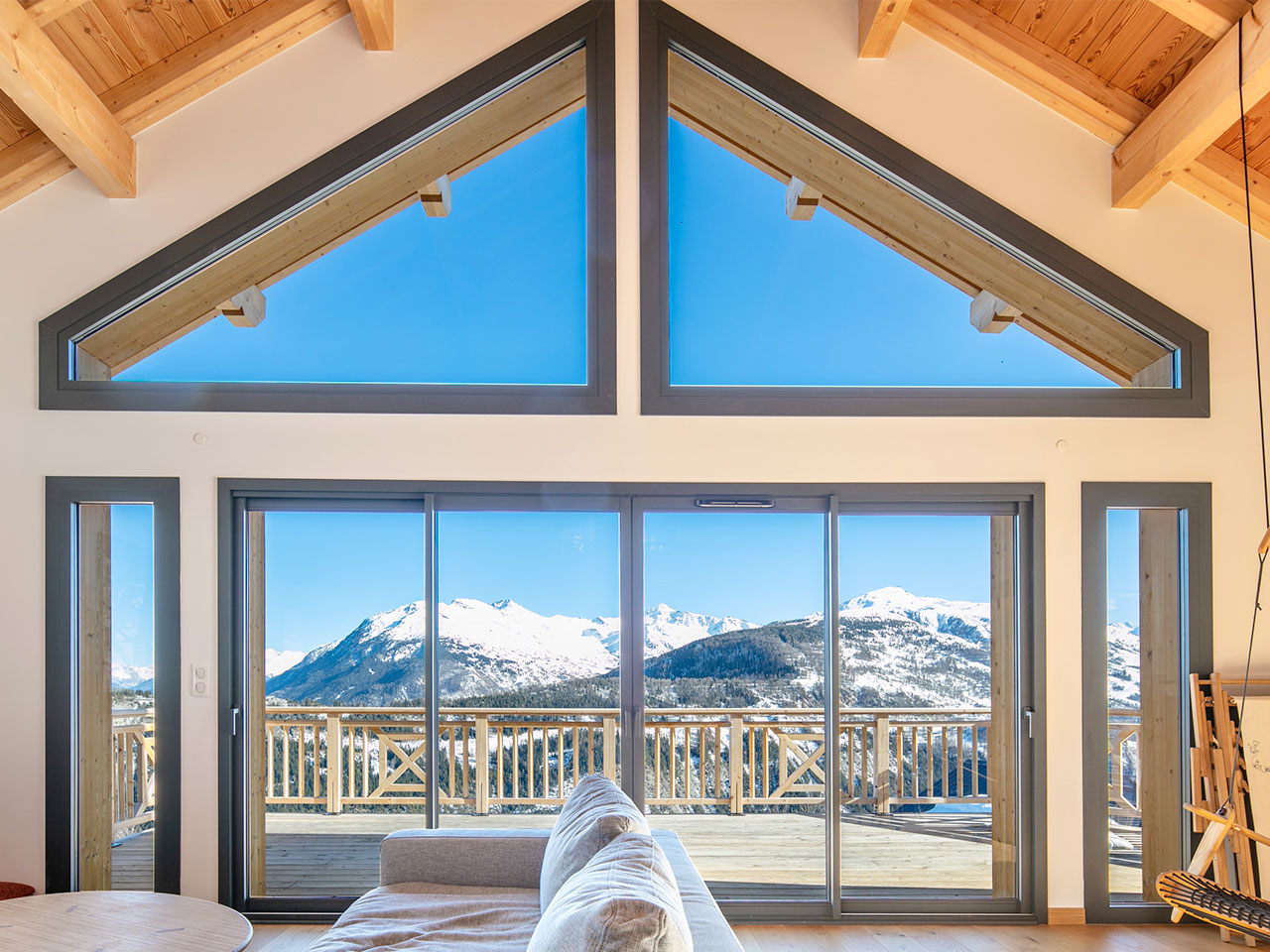 Baie vitrée coulissante en aluminium sur mesure - design carré - Alizéa - résistante et épurée pour une luminosité optimale_0